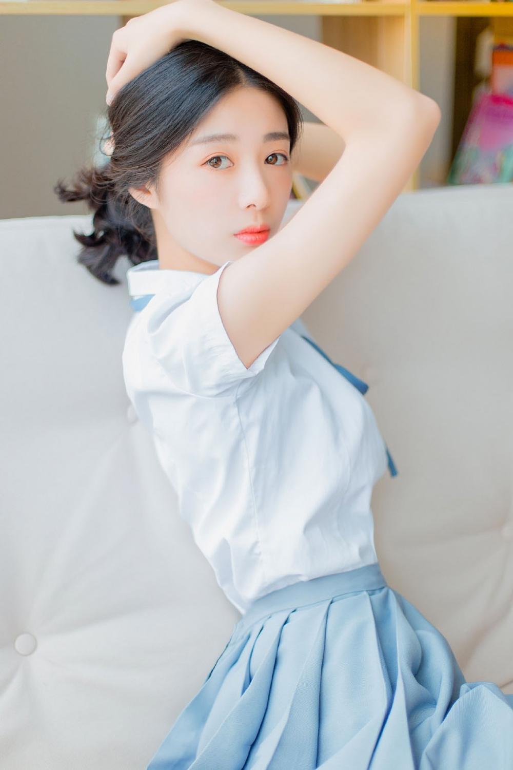 把养女从小搞到大,最后那一下撞击好疼
