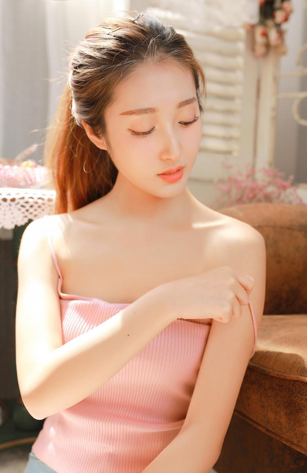 荒唐！我亲自给老公和陌生女人开房