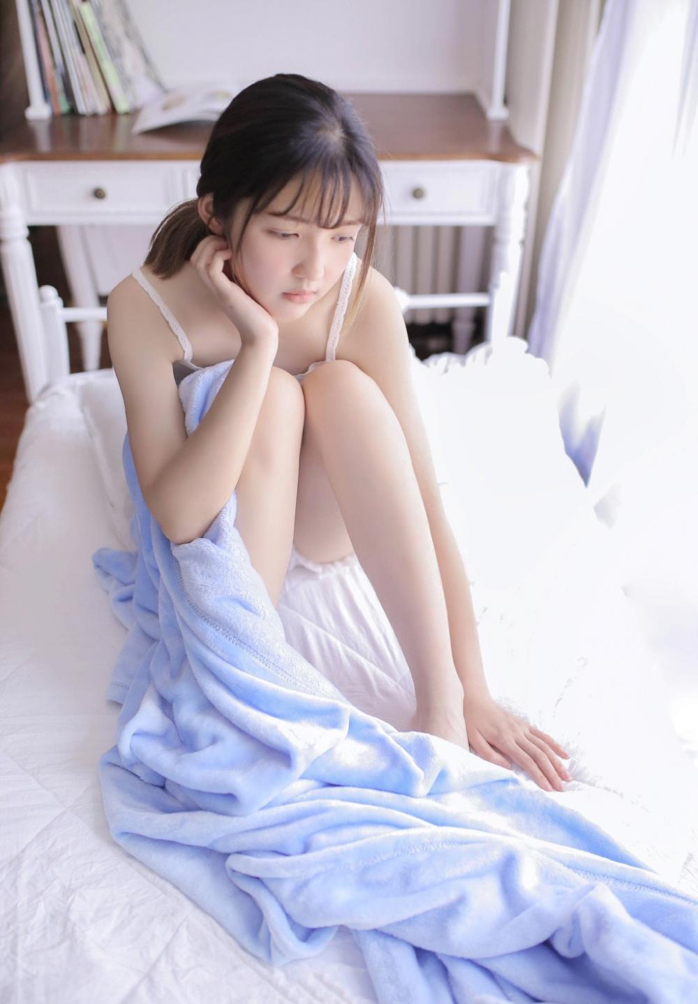 情感文章：没有爱情的女人容易老！