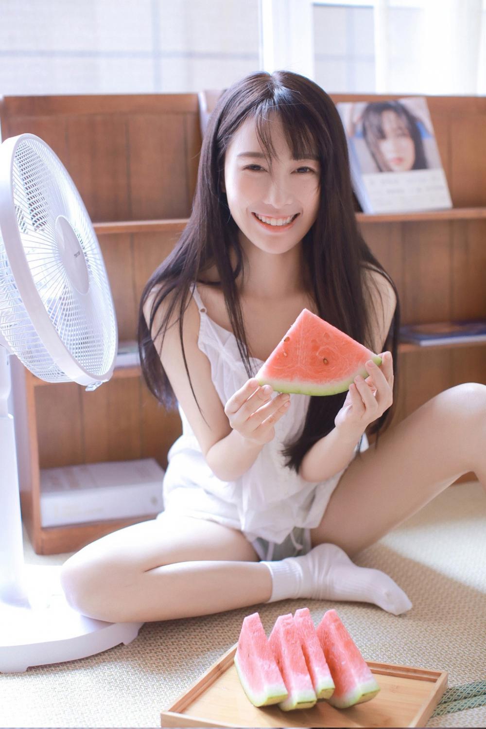 我动了老板娘，逼死了老板