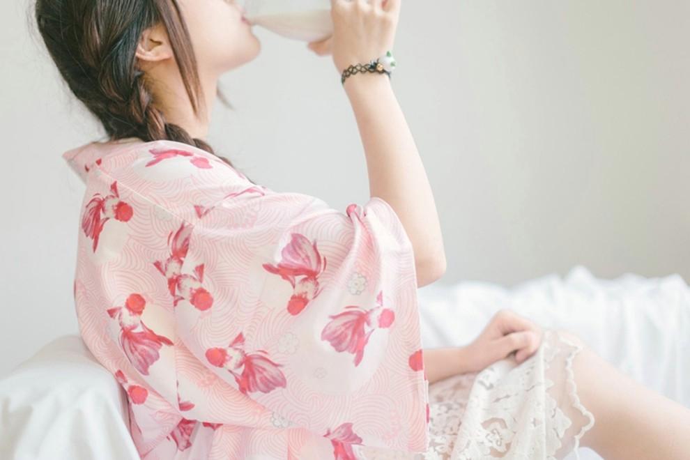 最强乡村小祸害 壮男与淫荡娇妻野地激情嘿嘿