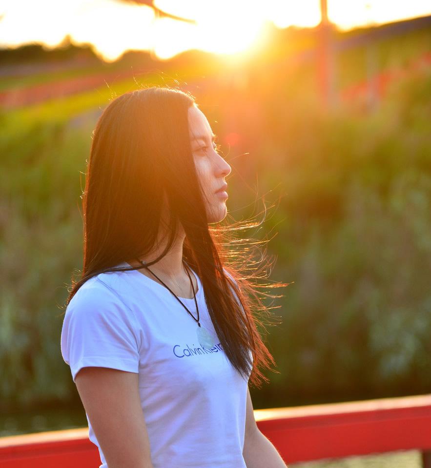 泪流的感动性事：我的处女被那流氓用几万块买了