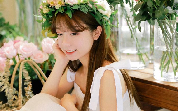 身边没人疼，自己好好疼自己，因为我不会忘记疼你