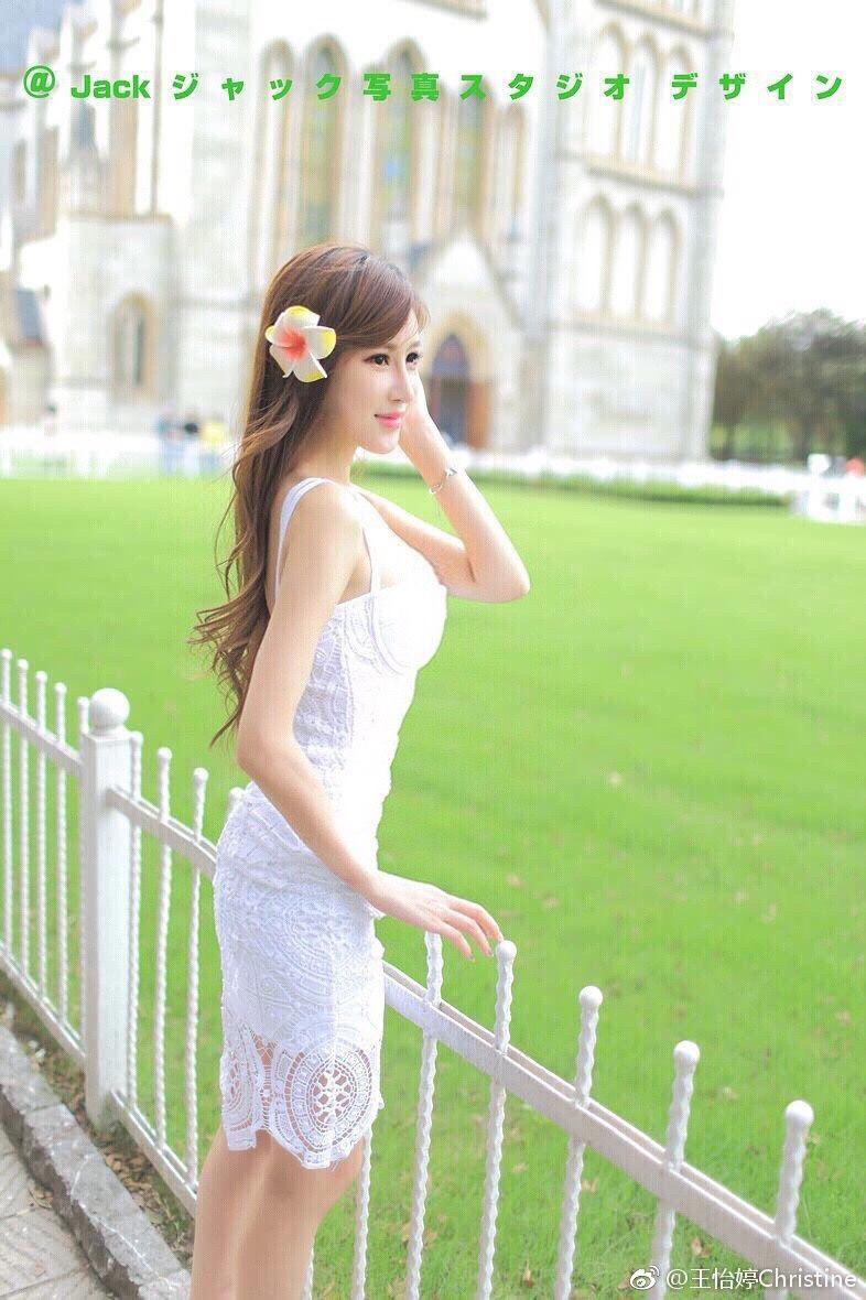 我和美艳少妇第一次见面就瘫倒在床