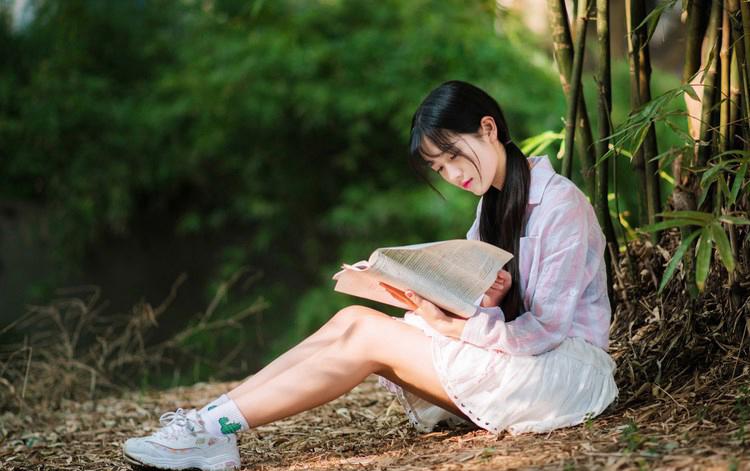 口述：学校保安把我骗上了床