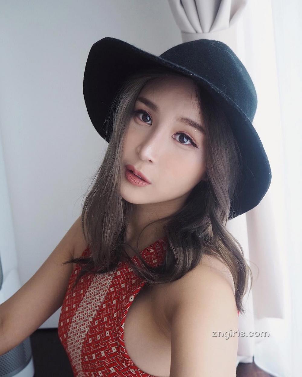 老师不行太粗坐不下去，老师的强硬让学生服了气
