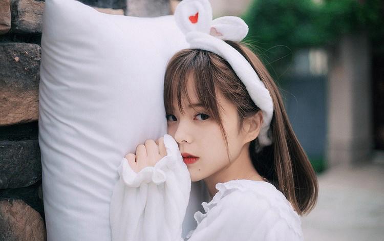 新婚夜 老公去陪别的女人要我先睡