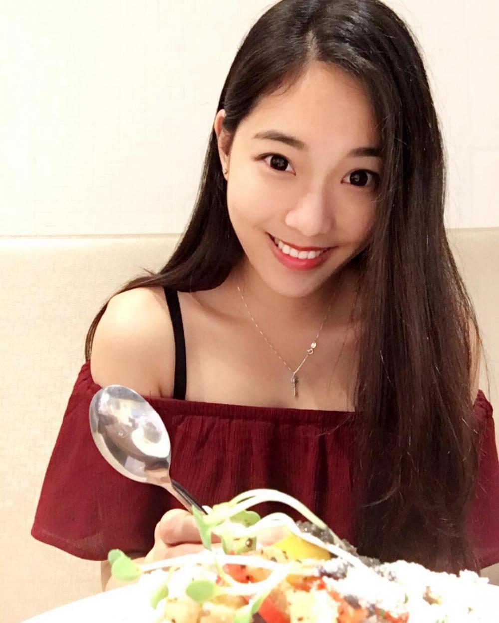 躺在女厕所地上的醉汉_生活故事