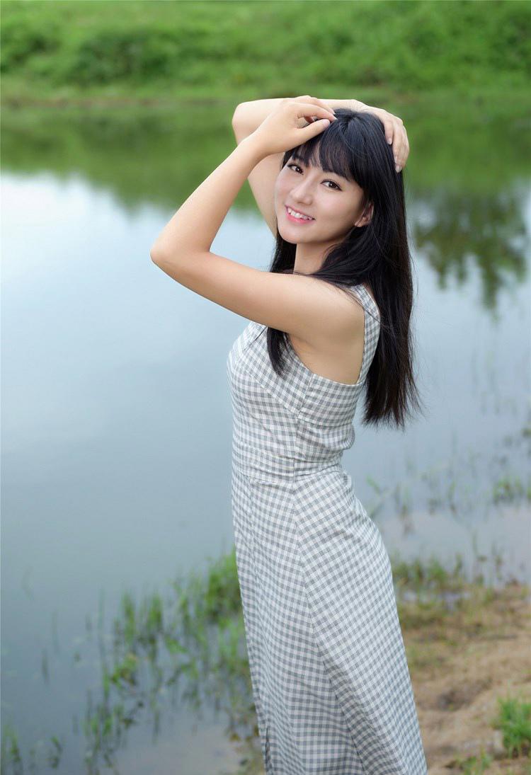 捉奸老公情妇全裸后他扇我一嘴巴