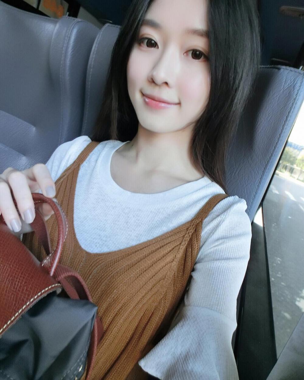 色继父偷拍女儿隐私，妈妈怎么办？