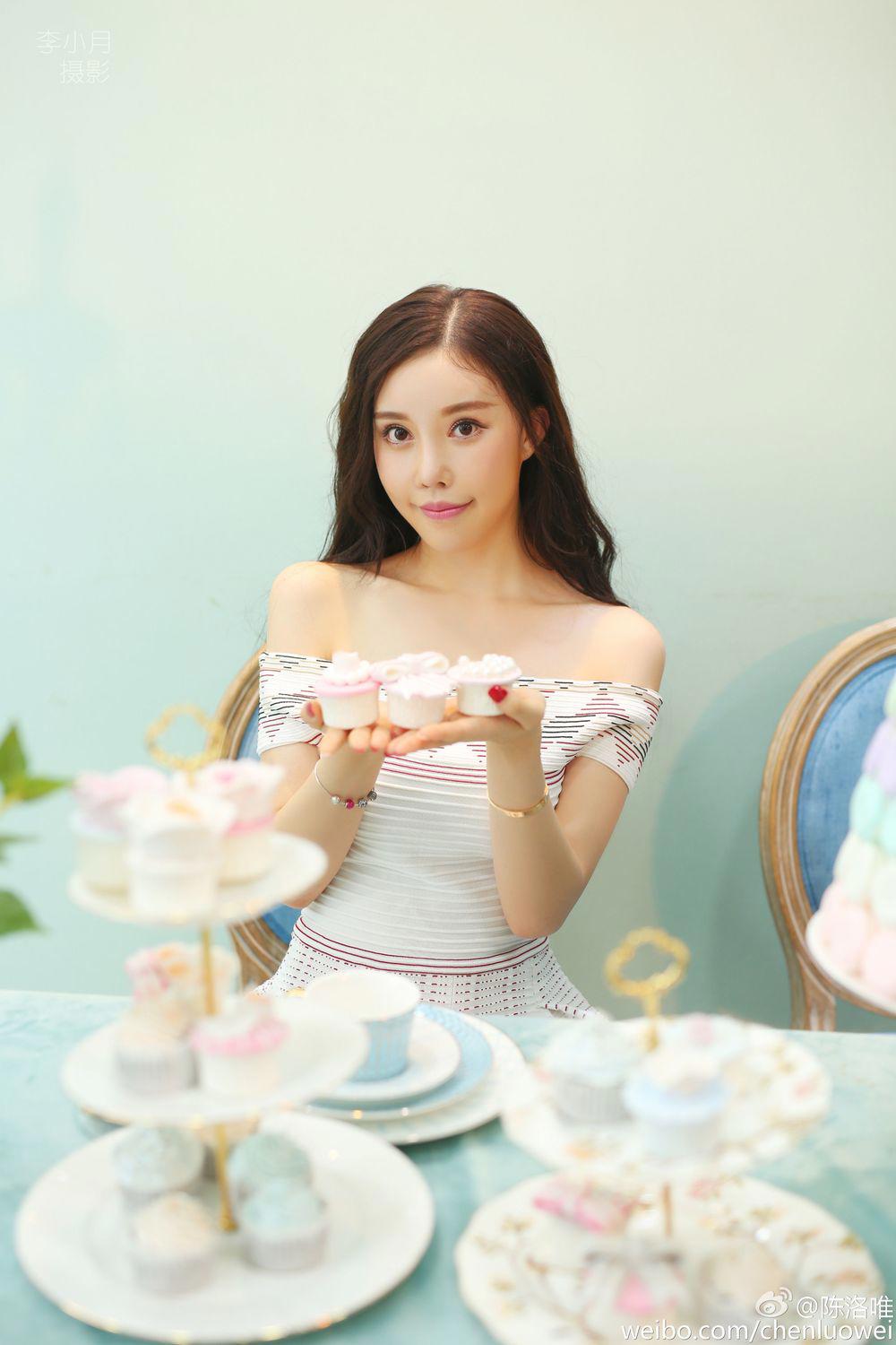 口述：丈夫当着我面 领情人进卧室