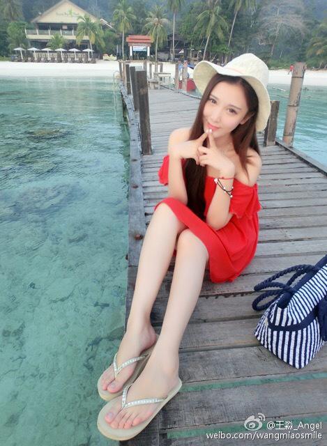 离婚少妇和花样美男的美丽姐弟恋