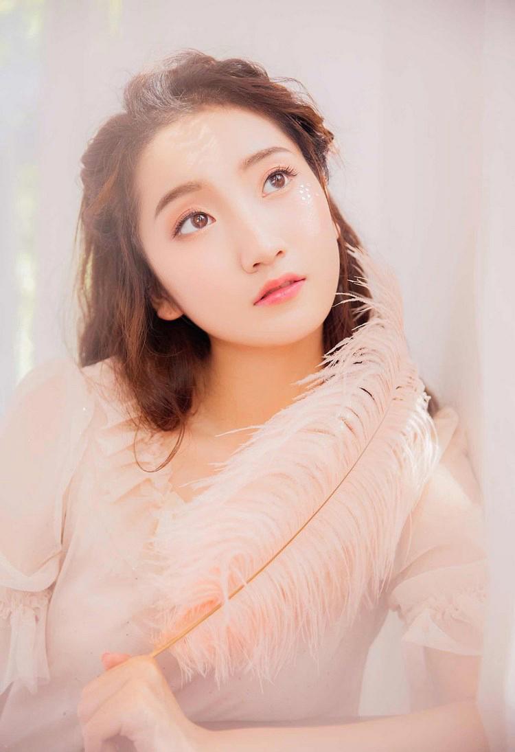 乌鸦、龟、羚羊和老鼠_寓言故事