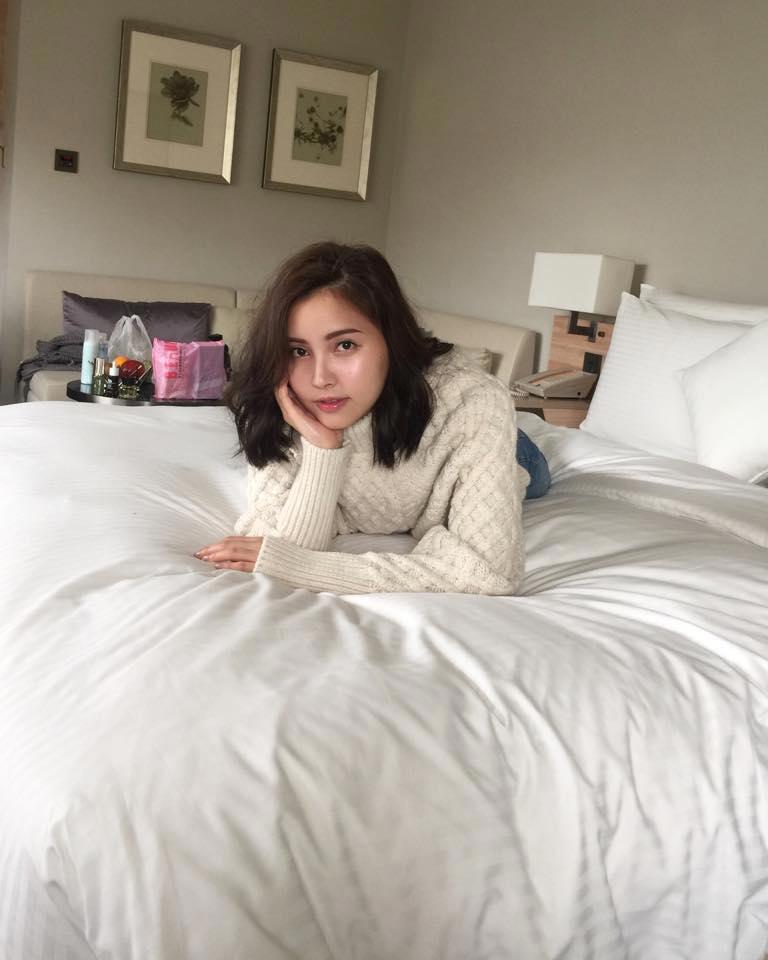 无翼漫画全集彩 美女同事被舔泄