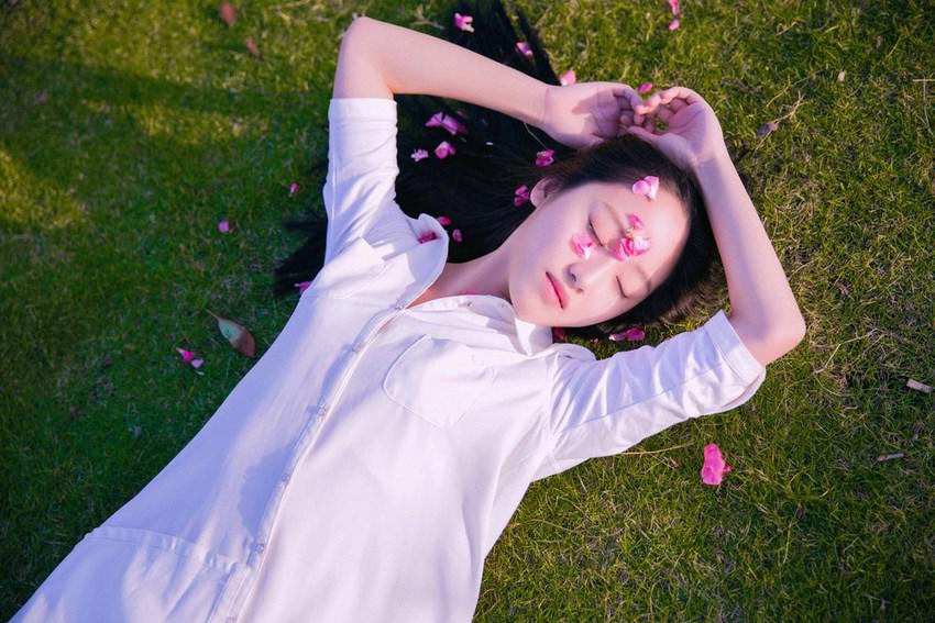 老公边给我过生边幽会小三
