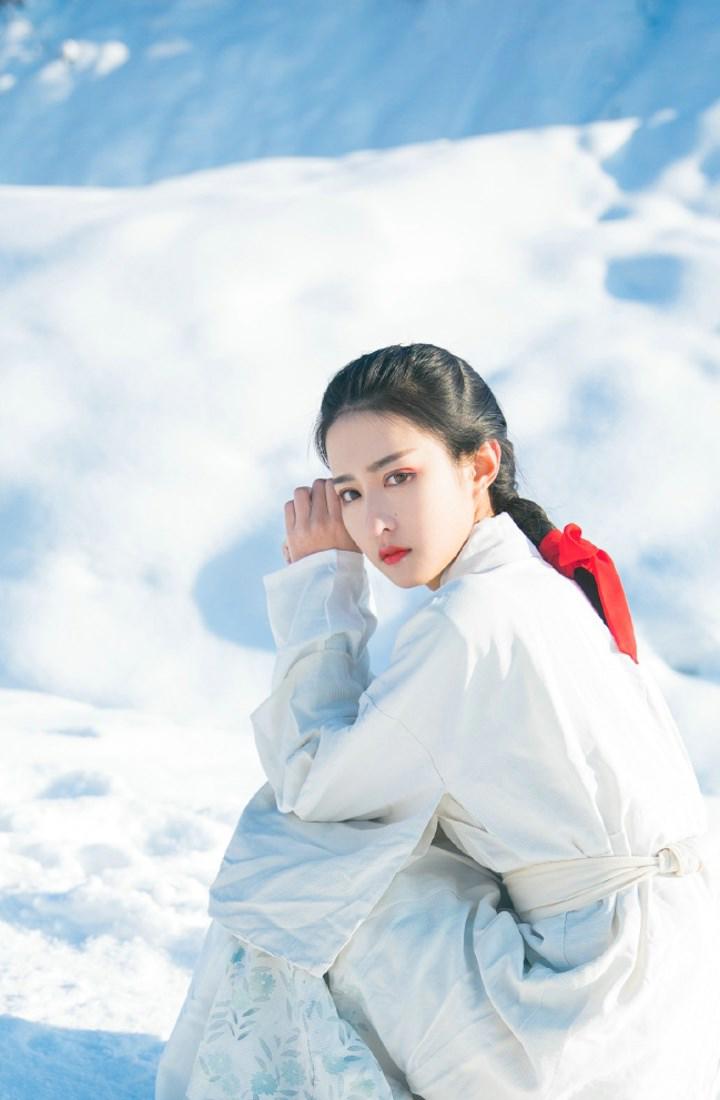 他让我如玫瑰般绽放