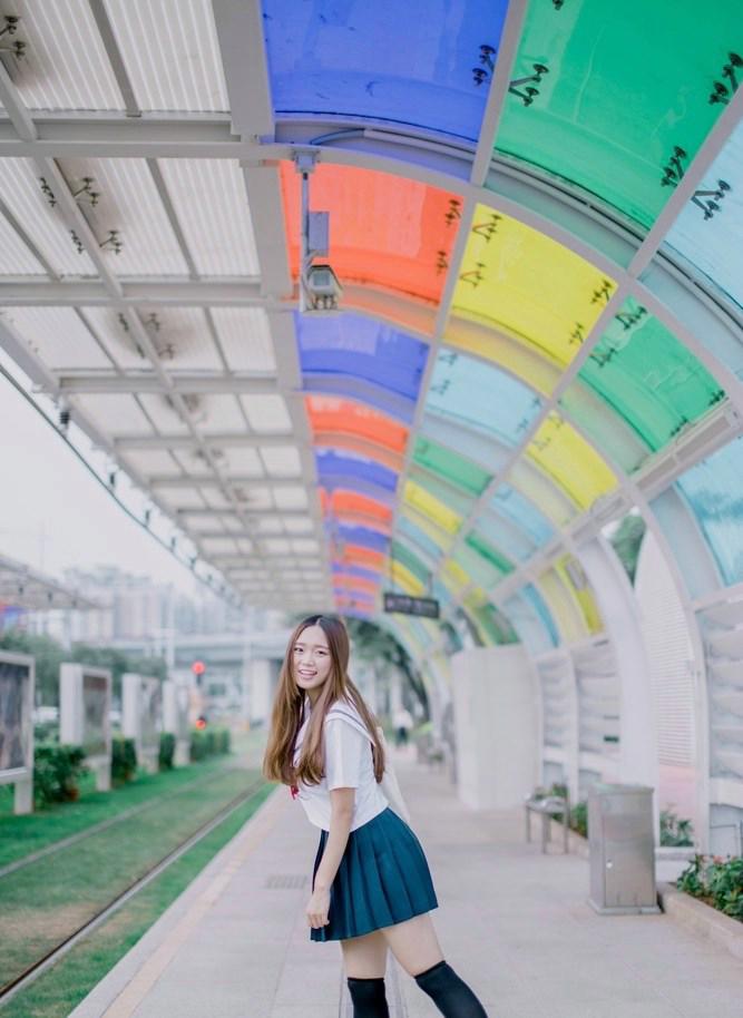 乱伦故事:漂亮性感的妈妈勾引儿子进入自己身体