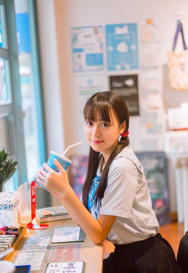 当场撞破妻子出轨 我心如刀割