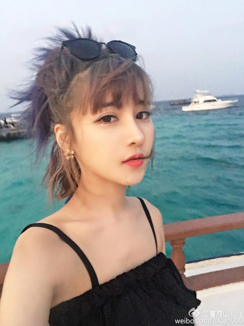 与性感邻居嫂子疯狂的偷情做爱