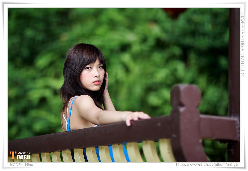 新婚美人妻的沉沦：我的清纯新娘，是台下宾客的情妇