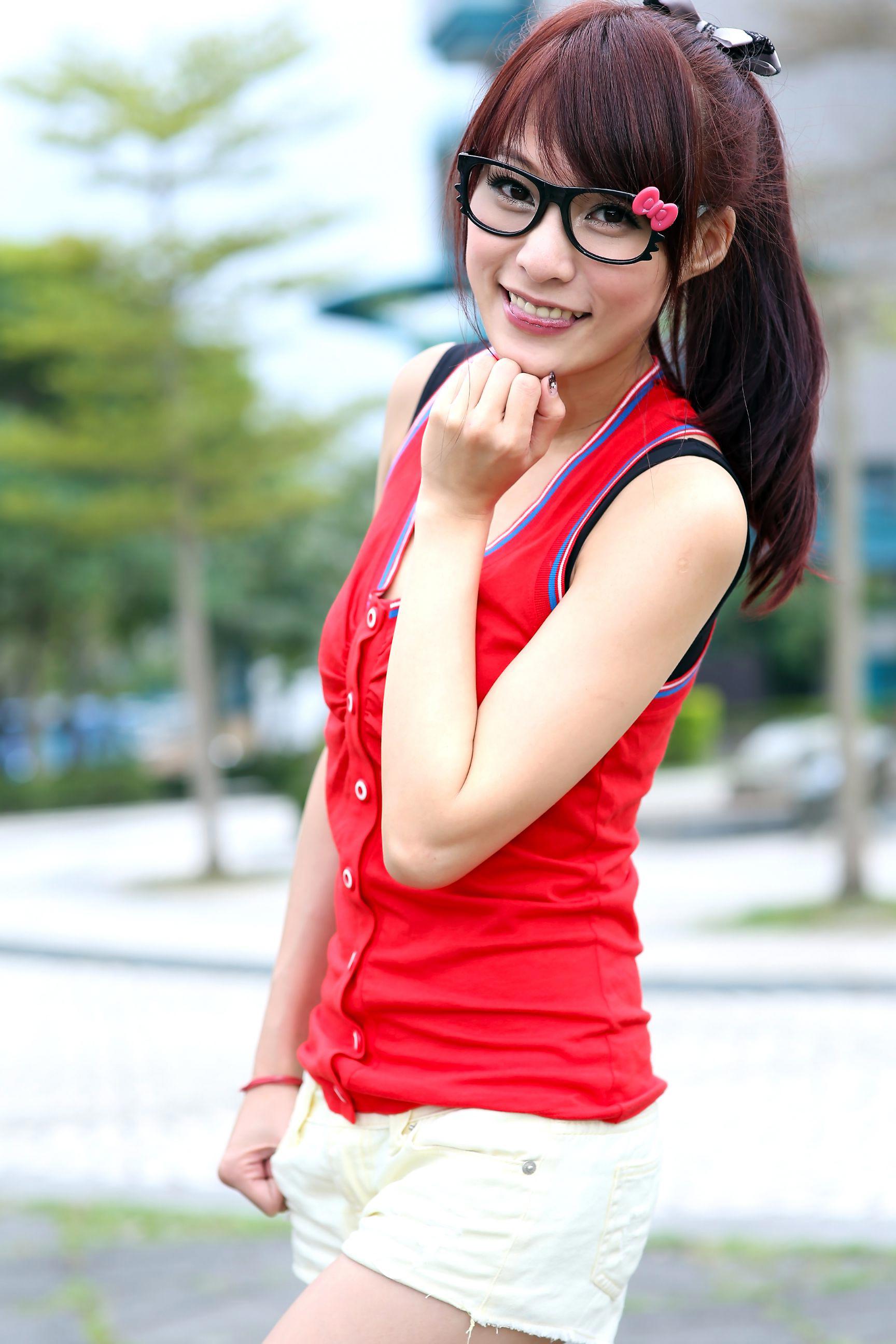 我猛然进入儿媳的身体的真实经历 想和儿媳断关系儿媳用死威胁我