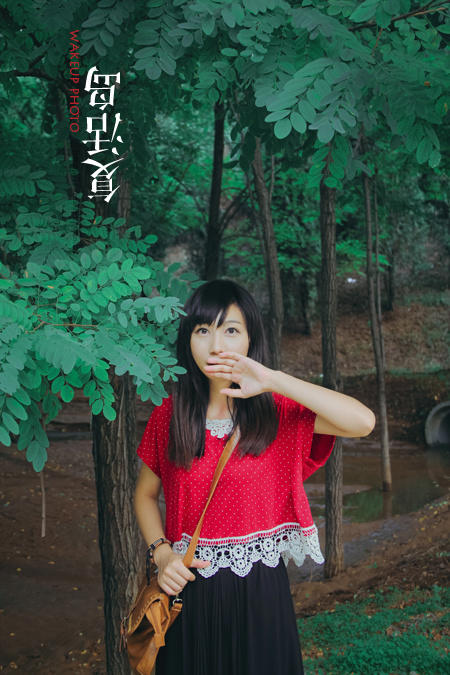 风骚的她屡次对我进行性骚扰