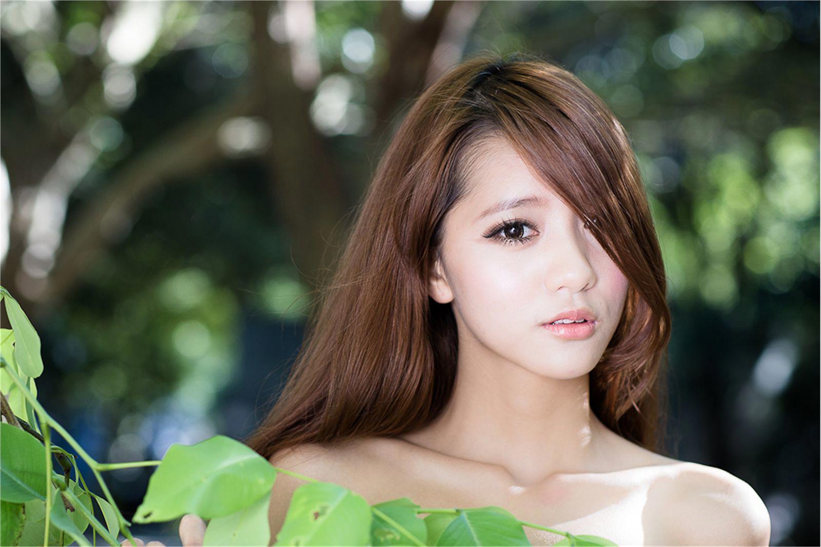 丝袜母狗 爱爱故事