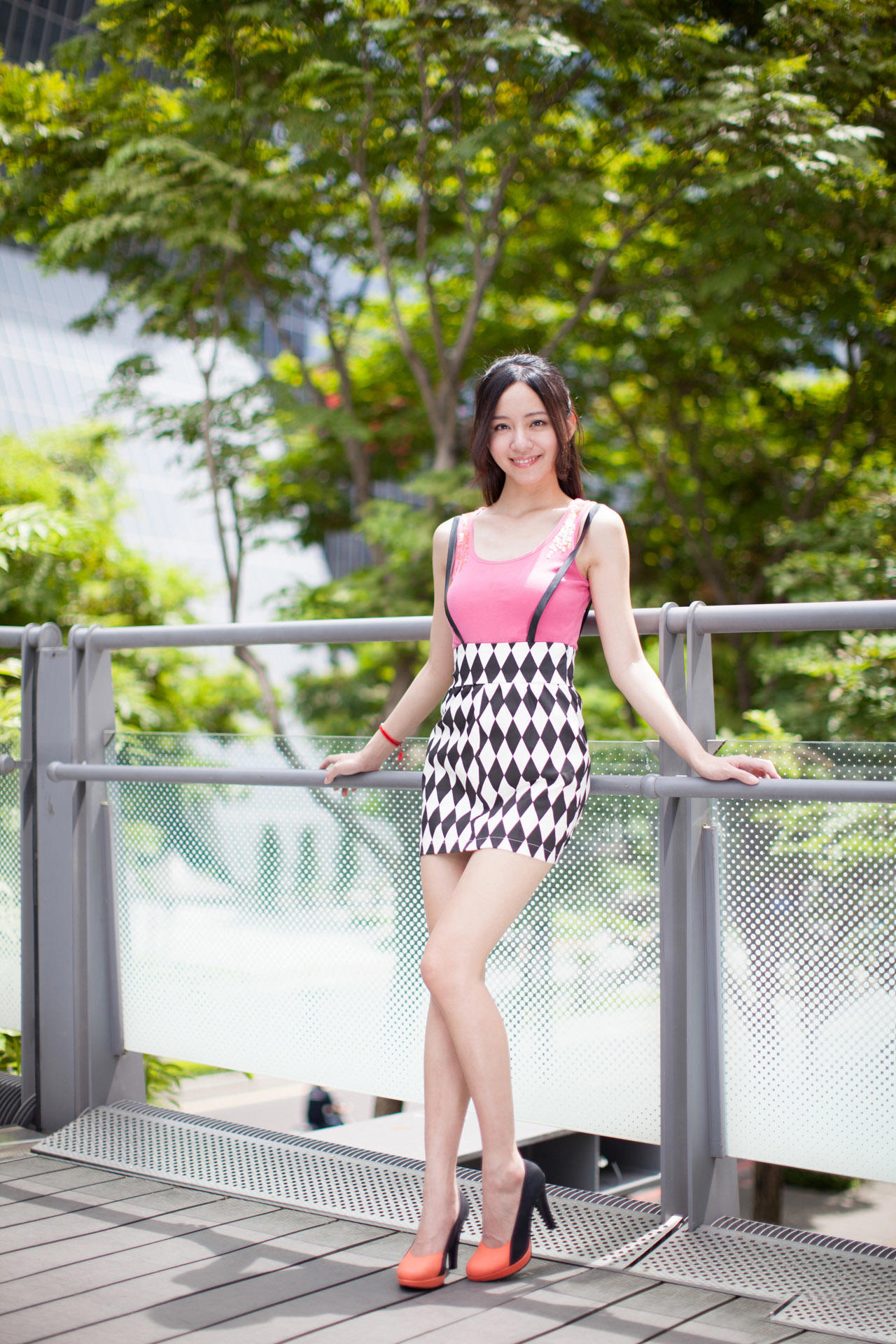 分居的老婆会想老公吗 留守妇女口述:偶遇初恋 那晚他脱了我的衣服