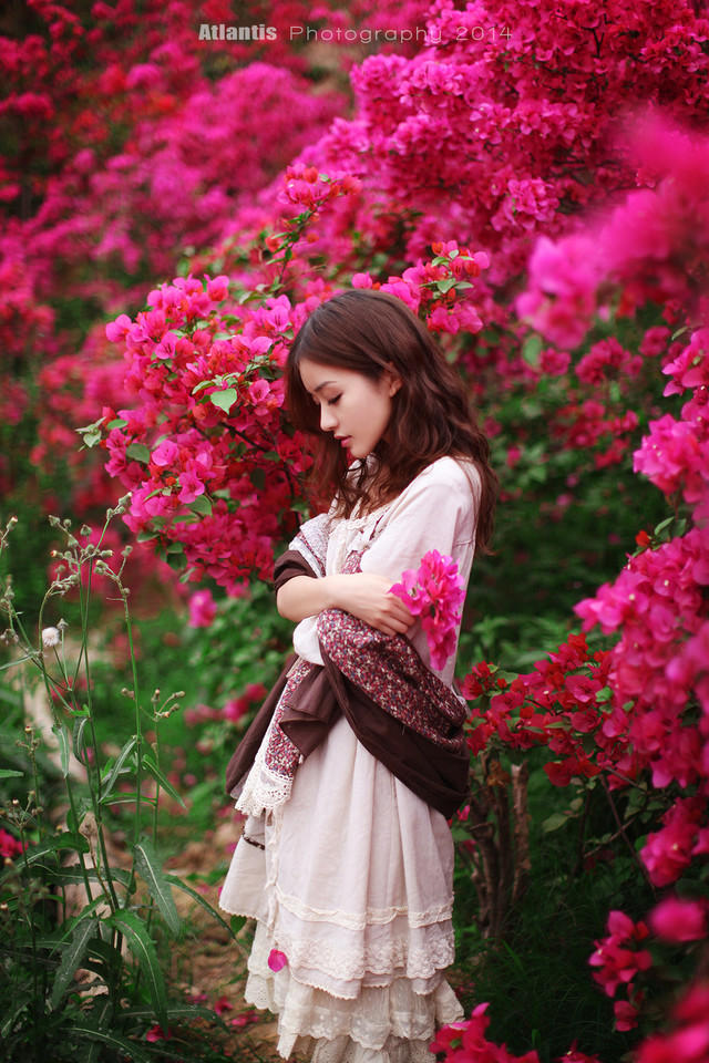 手足兄弟他把相爱女友让给我