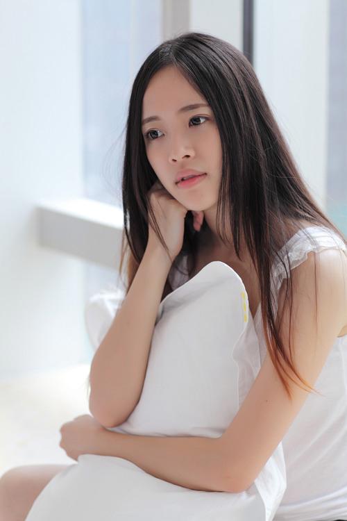 JULIA巨乳苗条屁股作品资料MKCK-035 BEST OF E-BODY LOVERS 2011