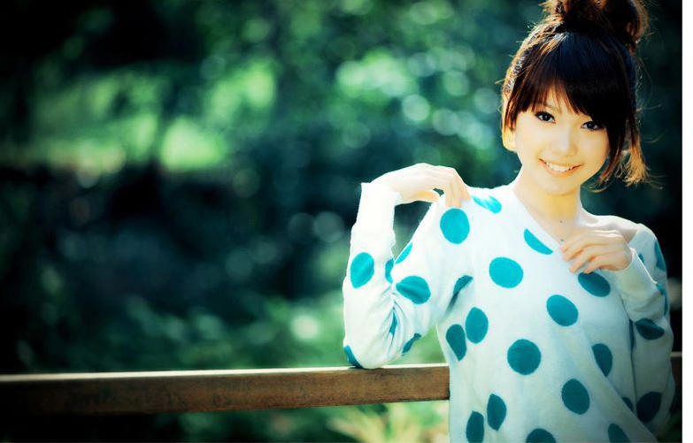 蒙上面纱 我从老公手里抢回女儿