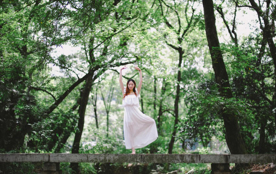 马航mh17航班失踪的真相!马航mh17客机坠毁现场图