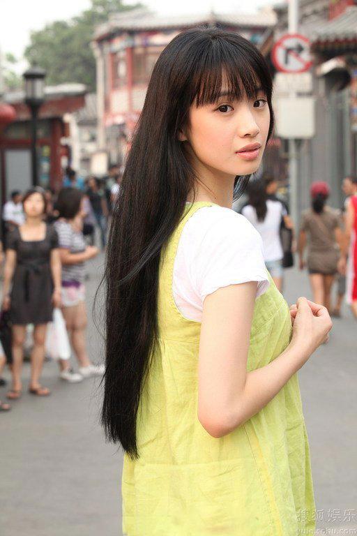 荒岛上的古老男人 老婆每晚都要野男人帮忙止痒