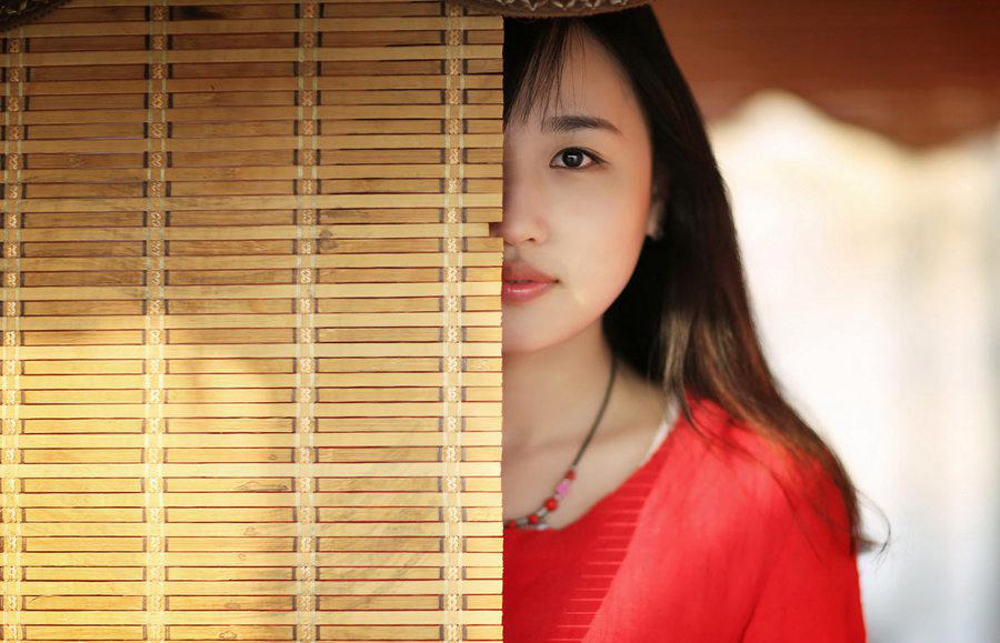 天真女医生寻找婚外情 却遭上司冷漠相待