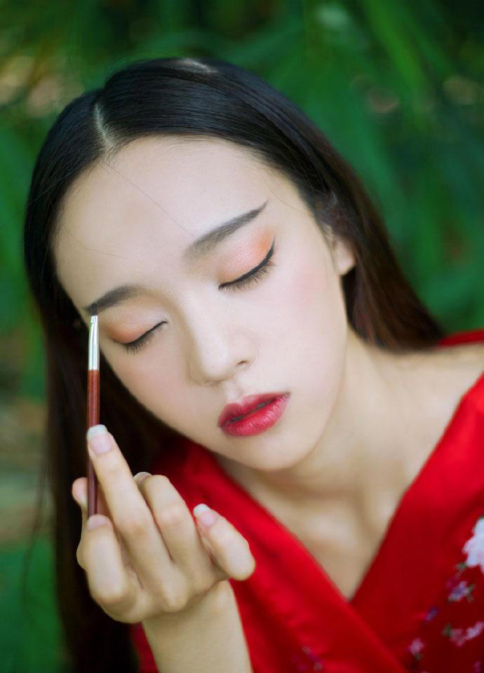 男人口述:老婆怂恿闺蜜验我床上功夫