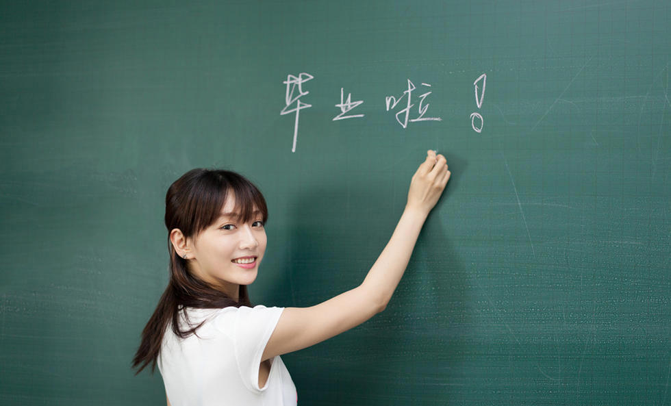 独居女子找我修电脑七八次 真实原因让人泪目