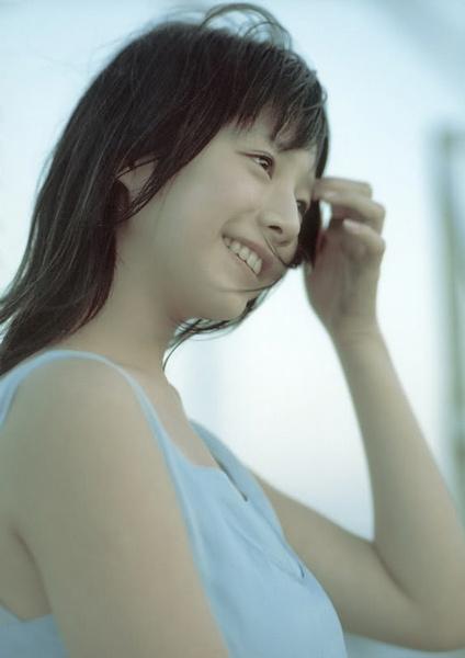 心如刀绞!那个雨夜目送老婆出去接客