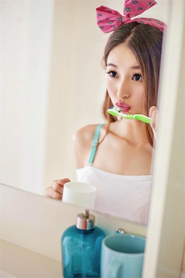 盘点女生对你有好感的5大暗示 有这些表现 代表女生等你主动追她!