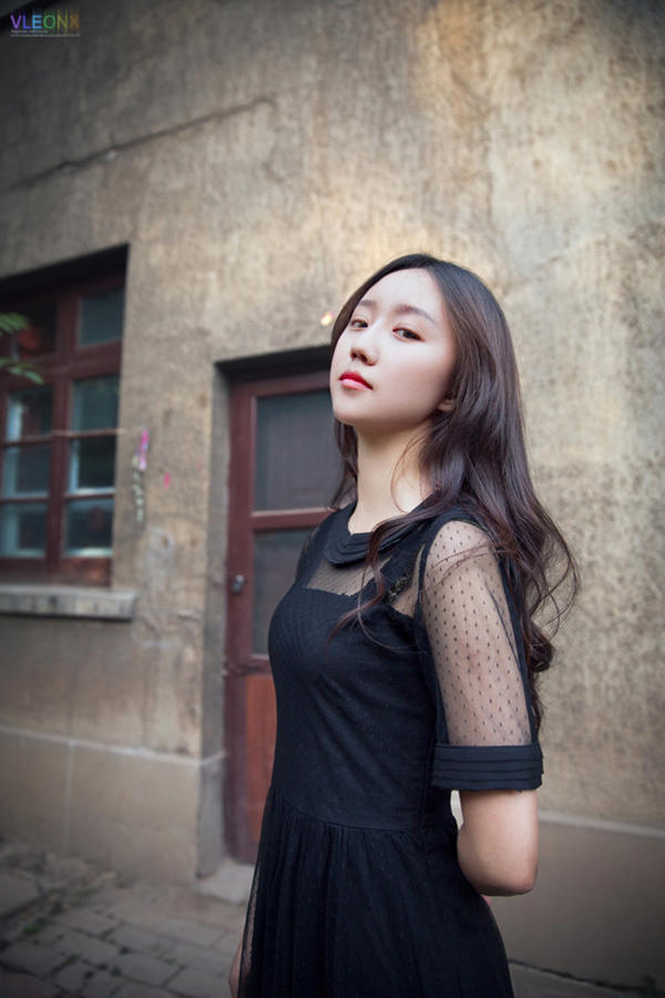美女子太单纯不敢碰她 相亲遇见让我心动的美女