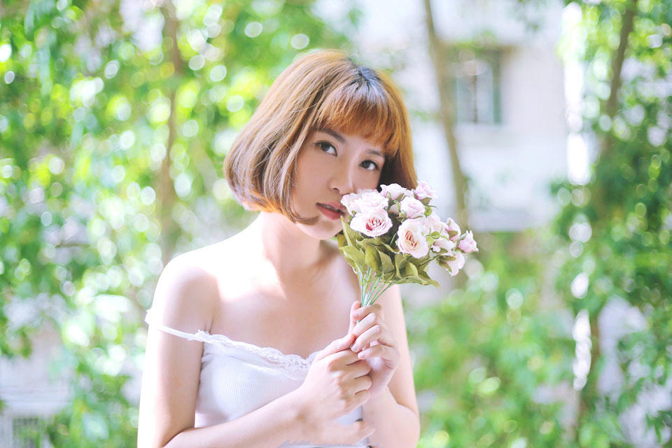 情人的柔情让我难以抵挡