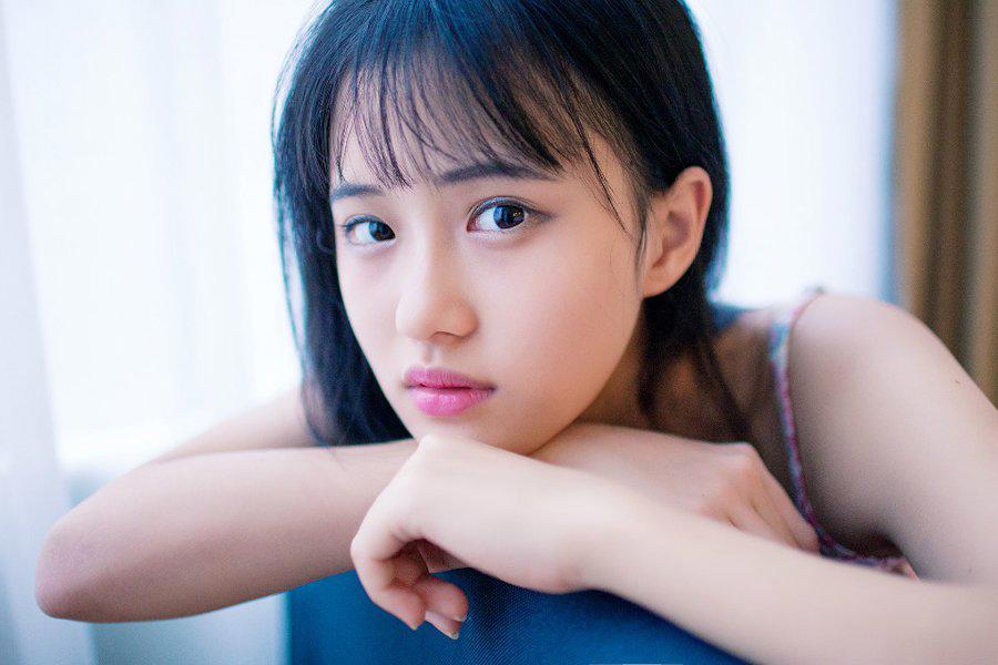 经典姐弟恋：在姐姐的房间里爱爱(5) 完结篇