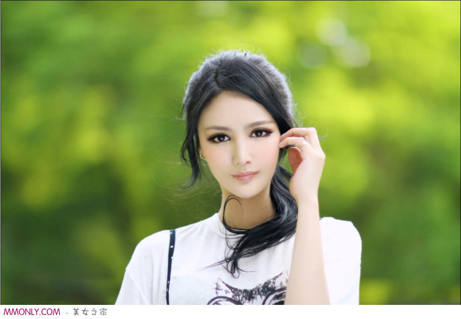 别急妈妈教你怎么做手工 女儿跟继母和谐相处