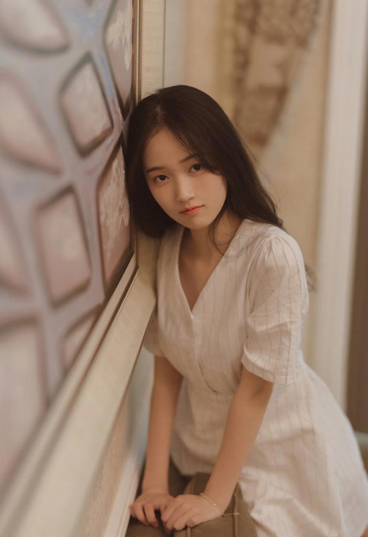 口述情感:捅破一个惊天大秘密,意外发现闺蜜的宝宝像老公