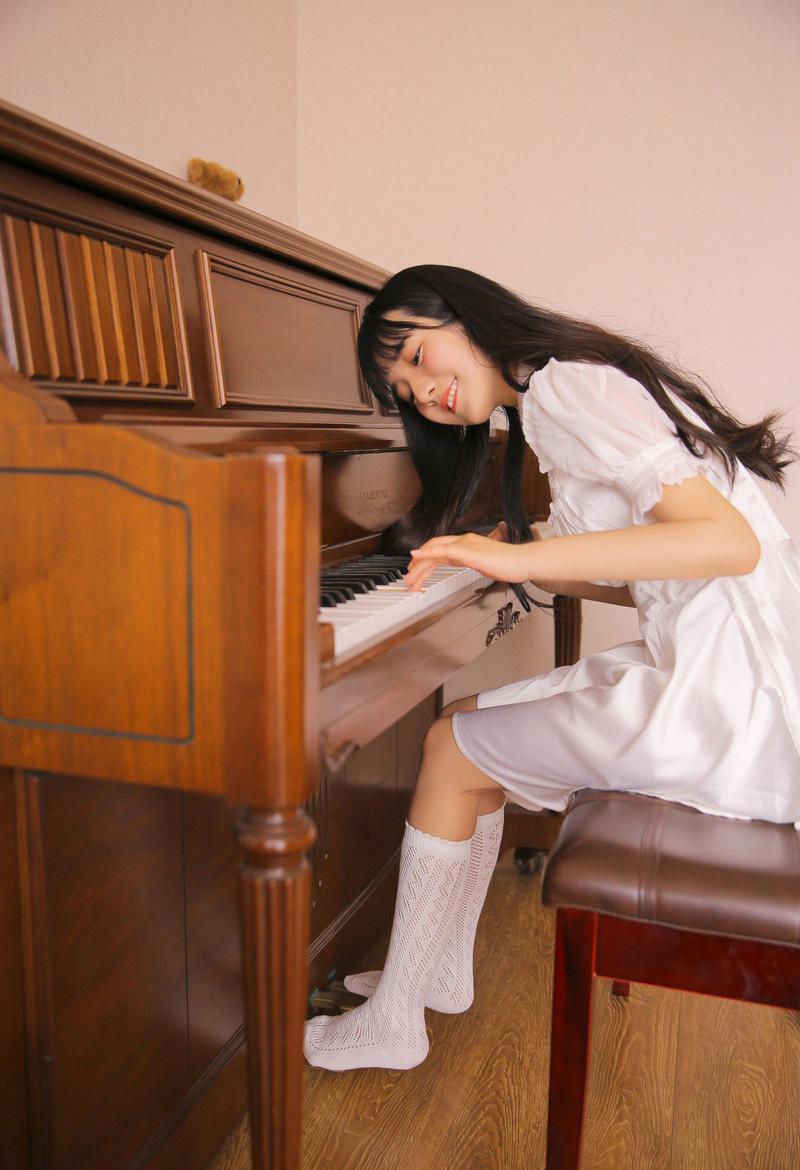 男友吸奶我要做什么 和男友啪啪啪 男友惩罚我塞震动棒