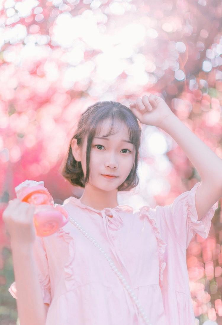 我在原地-看着那世界流浪。