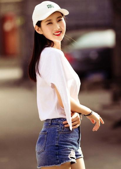 极品美少妇竟然爱上了我(2)