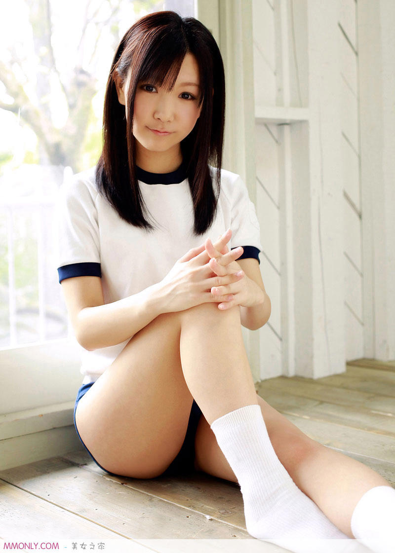 女生那晚我不在矜持把身体毫无保留给了