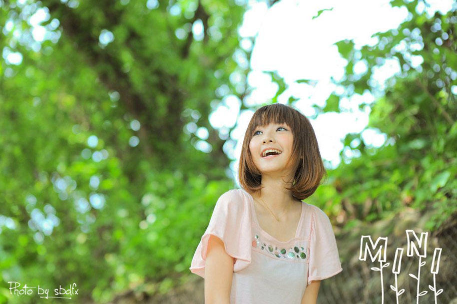 主人在办公桌下调教我 啊好深好痛肉污文