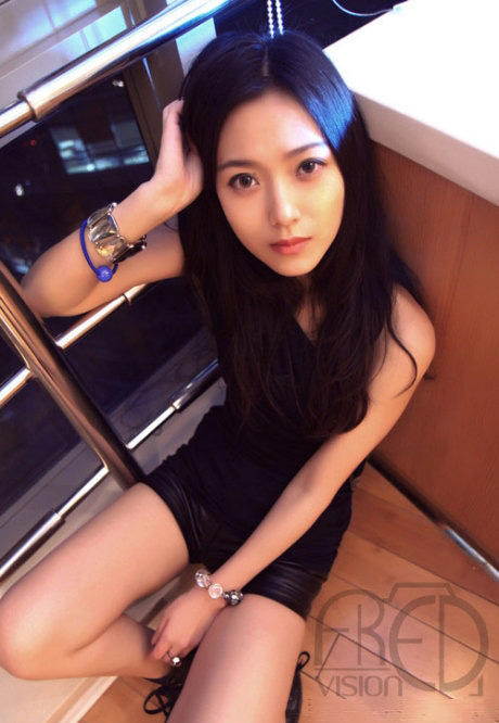 痛!失业后的老公竟以上网骗女人为乐