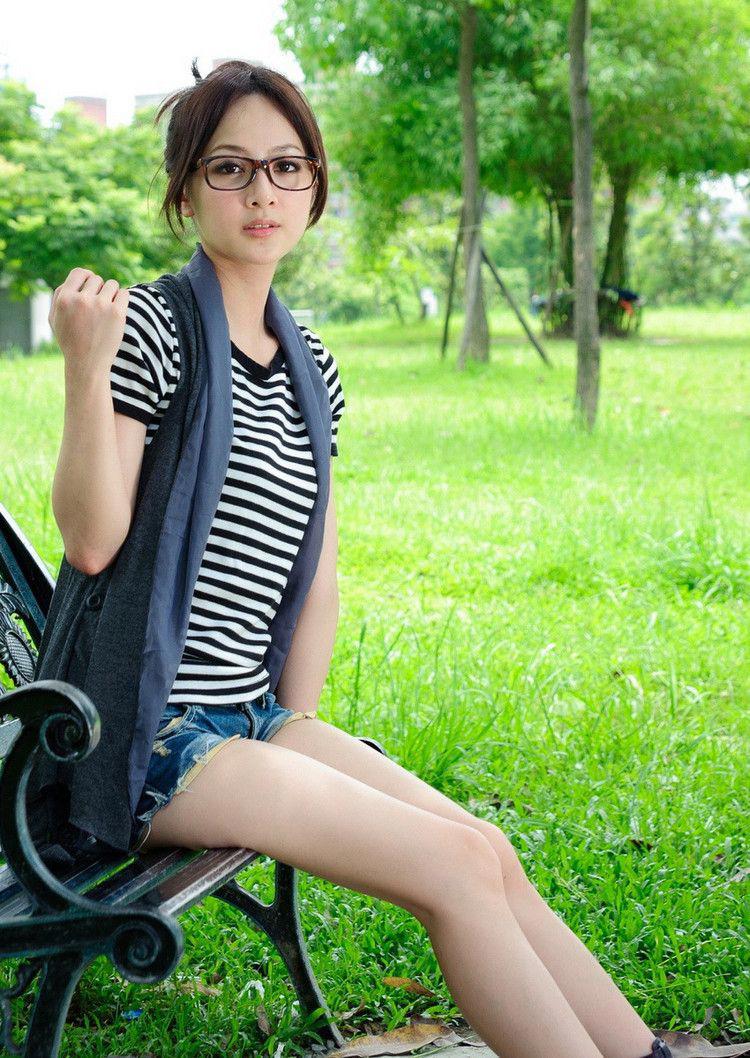 那一夜我把她下药了,那一夜我忍不住上了她,那一夜我进入了她的身